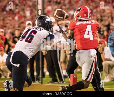16 septembre 2017 - Athens, GA, États-Unis - Athens, GA - 16 septembre 2017 : les treizième Bulldogs de l'Université de Géorgie accueillent les Samford Bulldogs au stade Sanford. (Crédit image : © Steven Limentani/ISIPhotos via ZUMA Wire) Banque D'Images