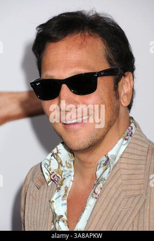 28 mai 2008 - Hollywood, CA, États-Unis - 28 mai 2008 - Hollywood, Californie - Rob Schneider. ''vous ne gâchez pas avec le Zohan'' LA première au Grauman's Chinese Theatre. Crédit photo : Byron Purvis/AdMedia (crédit image : © Byron Purvis/AdMedia via ZUMA Wire) Banque D'Images