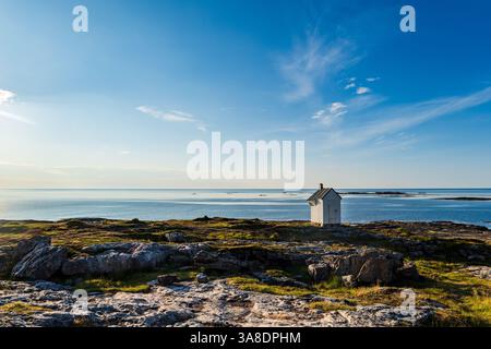 Andoya paysage naturel pittoresque par la mer sur Andoya, Nordland, Norvège Banque D'Images