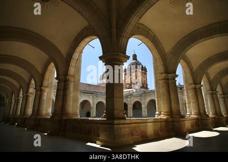Oaxaca, Mexique. 8 mars 2025. Le Musée des cultures de Oaxaca, est situé dans l'ancien couvent de Santo Domingo de Guzman. (Crédit image : © Apolline Guillerot-Malick/SOPA images via ZUMA Press Wire) USAGE ÉDITORIAL SEULEMENT ! Non destiné à UN USAGE commercial ! Banque D'Images