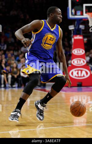 9 février 2015 : L'attaquant des Golden State Warriors Draymond Green (23 ans) en action lors du match NBA entre les Golden State Warriors et les 76ers de Philadelphie au Wells Fargo Center à Philadelphie, en Pennsylvanie. Les Golden State Warriors ont gagné 89-84.(image de crédit : © Christopher Szagola/Cal Sport Media/ZUMAPRESS.com) Banque D'Images