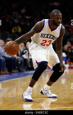 27 février 2015 : les 76ers de Philadelphie gardent Jason Richardson (23 ans) en action lors du match NBA entre les Wizards de Washington et les 76ers de Philadelphie au Wells Fargo Center à Philadelphie, en Pennsylvanie. Les 76ers de Philadelphie ont gagné 89-81.(image crédit : © Christopher Szagola/Cal Sport Media/ZUMAPRESS.com) Banque D'Images