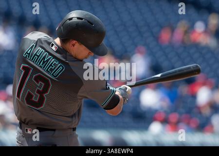 20 juin 2016 : Nick Ahmed (13 ans), l'arrêt court des Diamondbacks de l'Arizona, en action lors du match MLB entre les Diamondbacks de l'Arizona et les Philadelphia Phillies au Citizens Bank Park à Philadelphie, en Pennsylvanie. Les Diamondbacks de l'Arizona ont gagné 3-1. Christopher Szagola/CSM(image de crédit : © Christopher Szagola/CSM via ZUMA Wire) Banque D'Images