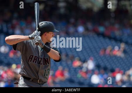20 juin 2016 : Nick Ahmed (13 ans), l'arrêt court des Diamondbacks de l'Arizona, en action lors du match MLB entre les Diamondbacks de l'Arizona et les Philadelphia Phillies au Citizens Bank Park à Philadelphie, en Pennsylvanie. Les Diamondbacks de l'Arizona ont gagné 3-1. Christopher Szagola/CSM(image de crédit : © Christopher Szagola/CSM via ZUMA Wire) Banque D'Images