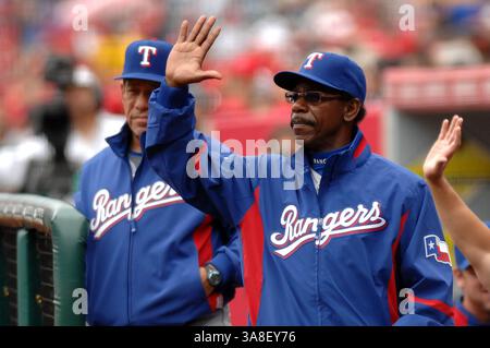 06 avril 2008 - Anaheim, Californie, États-Unis - RON WASHINGTON Manager des Texas Rangers pendant le match contre les Angels de Los Angeles au Angels Stadium. Les Rangers battent les Anges 10-4. (Crédit image : © Louis Lopez/Cal Sport Media/ZUMA Press) Banque D'Images