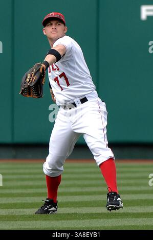 06 avril 2008 - Anaheim, Californie, États-Unis - REGGIE WILLITS #77 des Angels de Los Angeles en action pendant le match contre les Texas Rangers à Angels Stadium. Les Rangers battent les Anges 10-4. (Crédit image : © Louis Lopez/Cal Sport Media/ZUMA Press) Banque D'Images