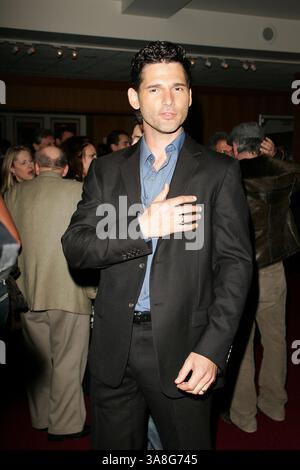 21 décembre 2005 - Beverly Hills, CA, États-Unis - 20 décembre 2005 - Beverly Hills, Californie - Eric Bana. Lors de la projection privée de ''Munich'' à l'Académie des arts et des sciences du cinéma. Crédit photo : William Scott/AdMedia. Banque D'Images