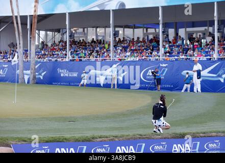 02 avril 2017 So Yeon Ryu, de Corée du Sud, jaillit sur le 18e trou des séries éliminatoires lors de la dernière manche de l'ANA inspiration 2017 au Dinah Shore Tournament course au Mission Hills Country Club à Rancho Mirage, en Californie. Charles Baus/CSM(image de crédit : &copy ; Charles Baus/CSM via ZUMA Wire) Banque D'Images
