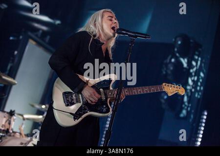 30 septembre 2017 - Austin, Texas, USA - PVRIS se produit au Emo's à Austin, Texas, le 30 septembre 2017 (30/09/17). Photo de LYNDSEY Gunnulfsen. (Crédit image : © Michael Mullenix via ZUMA Wire) Banque D'Images