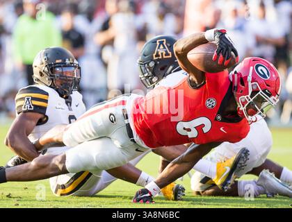 2 septembre 2017 - Athens, GA, États-Unis - Athens, GA - 2 septembre 2017 : les quinzième Bulldogs de l'Université de Géorgie affrontent les Appalaches State Mountaineers au Sanford Stadium. (Crédit image : © Steven Limentani/ISIPhotos via ZUMA Wire) Banque D'Images