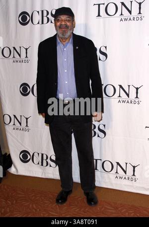 5 mai 2009 - New York, New York, États-Unis - 6 mai 2009 - New York, NY - Roger Robinson. Tony Awards 2009 - Meet the Nominees réception de presse organisée à l'hôtel Millenium Broadway. Crédit photo : Paul Zimmerman/AdMedia Banque D'Images