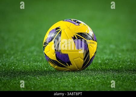 Barcelone, Espagne. 27 mars 2025. Illustration du ballon de match Puma lors du match de football de la Liga entre le FC Barcelone et LE CA Osasuna le 27 mars 2025 à Estadi Olimpic Lluis Companys à Barcelone, Espagne - photo Matthieu Mirville (Sergio Ros)/DPPI crédit : DPPI Media/Alamy Live News Banque D'Images