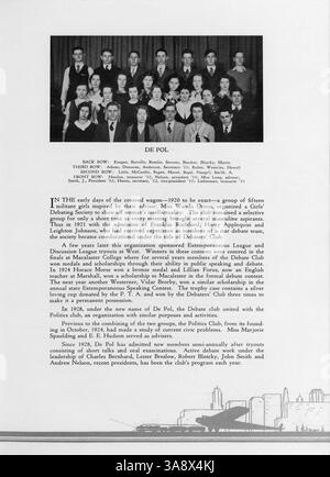 L’édition 1933 du West High Yearbook souligne le 25e anniversaire de l’école, documentant les activités des élèves, l’athlétisme et les réalisations scolaires de l’année scolaire 1932-1933. Banque D'Images