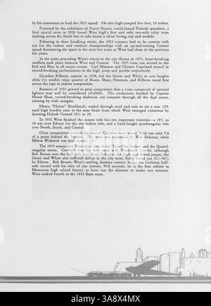Cette édition 1933 de l'Annuaire 'Hesperian' présente les jalons des 25 premières années de la West High School, en se concentrant sur les réalisations scolaires et parascolaires de l'école de l'année 1932-1933. Banque D'Images