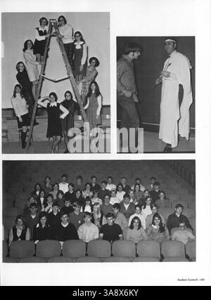 Cette édition 1970 de l'annuaire '70 talons' documente les événements de l'école, les professeurs, les équipes sportives et les clubs étudiants au cours de l'année académique 1969-1970. Banque D'Images
