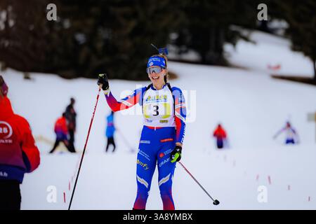 Les saisies, France. 29 mars 2025. Les saisies, France Léonie Jeannier célébrant lors des Championnats de France de biathlon relais féminin aux saisies, France. (Pauline Figuet/SPP) crédit : photo de presse sportive SPP. /Alamy Live News Banque D'Images