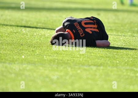 Kiev, Ukraine. 29 mars 2025. Kiev, Ukraine 29 mars 2025 Sudakov Heorhii blessé lors du match de la première Ligue ukrainienne VBET entre Obolon Kyiv v Shakhtar - Obolon Arena à Kiev, Ukraine (KUBANOV PAVLO UKR/SPP) crédit : SPP Sport Press photo. /Alamy Live News Banque D'Images