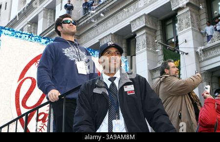 6 novembre 2009 - New York, New York, États-Unis - 6 novembre 2009 - New York, NY - Johnny Damon. New York Yankees World Series Victory Parade New York. Crédit photo : Paul Zimmerman/AdMedia Banque D'Images
