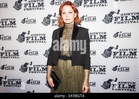 26 octobre 2017 - Austin, Texas, États-Unis - Jennifer Morrison arrive sur le tapis rouge pour l'avant-première du film Sun Dogs au Austin film Festival 2017. Austin, Texas, 26 octobre 2017 (26/10/17). Photo de JENNIFER MORRISON. (Crédit image : © Michael Mullenix via ZUMA Wire) Banque D'Images