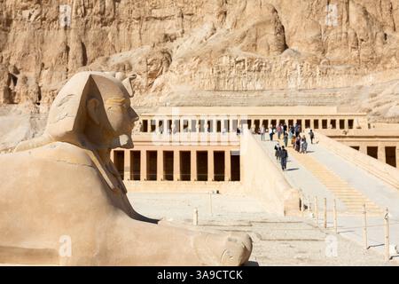 Temple mortuaire de la reine Hatshepsout - Louxor, Egypte Banque D'Images