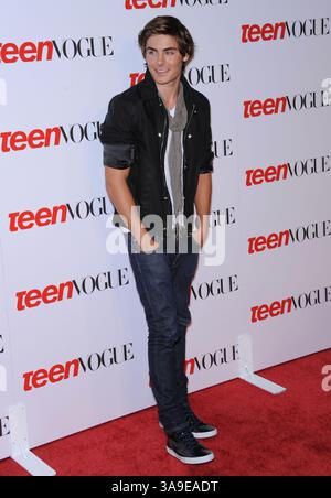 18 septembre 2008 - Los Angeles, CA, États-Unis - 18 septembre 2008 - Los Angeles, Californie - Zac Efron. Teen Vogue's Young Hollywood issue Party 2008 au Los Angeles County Museum of Art. Crédit photo : Jaguar/AdMedia Banque D'Images