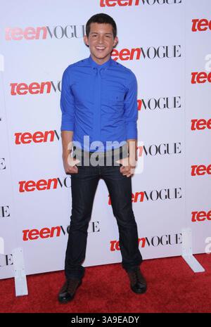 18 septembre 2008 - Los Angeles, CA, États-Unis - 18 septembre 2008 - Los Angeles, Californie - Simon Curtis. Teen Vogue's Young Hollywood issue Party 2008 au Los Angeles County Museum of Art. Crédit photo : Jaguar/AdMedia Banque D'Images