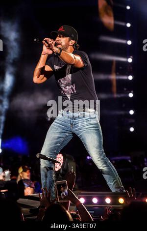 21 septembre 2017 - Austin, Texas, USA - Luke Bryan se produit à l'amphithéâtre Austin360 à Austin, Texas, le 21 septembre 2017 (21/09/17). Photo de LUKE BRYAN. (Crédit image : © Michael Mullenix via ZUMA Wire) Banque D'Images