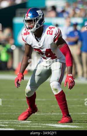 24 septembre 2017 : le cornerback des Giants de New York Eli Apple (24 ans) en action lors du match de NFL entre les Giants de New York et les Eagles de Philadelphie au Lincoln Financial Field à Philadelphie, en Pennsylvanie. Christopher Szagola/CSM(image de crédit : &copy ; Chris Szagola/CSM via ZUMA Wire) Banque D'Images