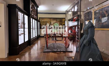 Intérieur du Musée civique de Modène. Modène, Émilie-Romagne, Italie Banque D'Images