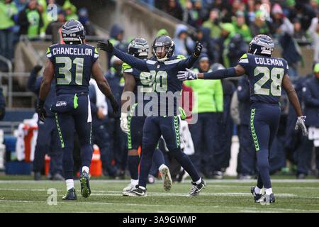 5 novembre 2017 : Jarran Reed (90 ans) célèbre une escale défensive avec Justin Coleman (28 ans) et Kam Chancellor (31 ans) des Seattle Seahawks lors d'un match entre les Redskins de Washington et les Seahawks de Seattle au CenturyLink Field à Seattle, WA, le 5 novembre 2017. Les Redskins battent les Seahawks 17-14. Sean Brown/CSM(image de crédit : &copy ; Sean Brown/CSM via ZUMA Wire) Banque D'Images