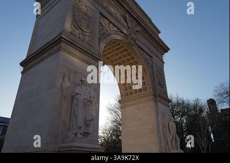 Washington Arch dans Washington Square Park dans Greenwich Village, Manhattan, New York Banque D'Images