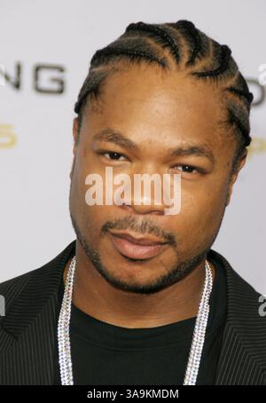 05 septembre 2006 ; Los Angeles, CA, États-Unis ; XZIBIT à la première du Gridiron Gang au Grauman's Chinese Theatre à Hollywood. Crédit obligatoire : photo de Glenn Weiner/ZUMA Press. (©) Copyright 2006 par Glenn Weiner Banque D'Images