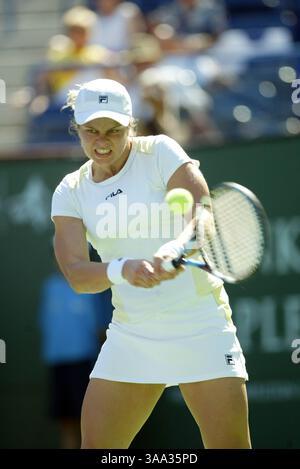 11 mars 2005 ; Indian Wells, CALIFORNIE, États-Unis ; KIM CLIJSTERS au Pacific Life Open Tennis - WTA - 11 mars 2005. Banque D'Images