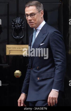 Londres, Royaume-Uni. 31 mars 2025. Le président finlandais Alexander Stubb arrive pour une rencontre avec le premier ministre britannique Sir Keir Starmer à Downing Street. Crédit : Justin Ng/Alamy Live News. Banque D'Images