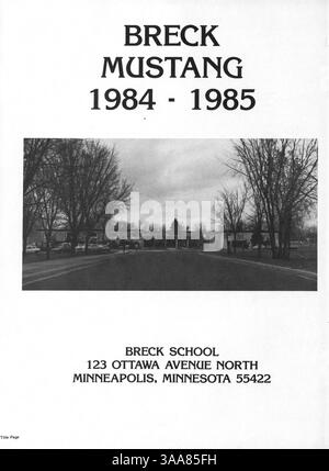Le Breck Mustang Yearbook 1985 donne un aperçu de la vie étudiante, y compris les événements sportifs, les réalisations académiques et les activités du club à la Breck School au cours de l'année académique 1984-1985. Banque D'Images