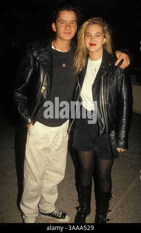 01 janv. 1995 ; Los Angeles, CA, États-Unis ; L'actrice A DESSINÉ BARRYMORE. Banque D'Images