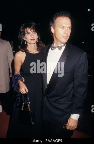 15 janvier 1995 ; Los Angeles, CA, États-Unis ; L'actrice COURTENEY COX et l'acteur MICHAEL KEATON aux Cable Ace Awards 1995. Banque D'Images