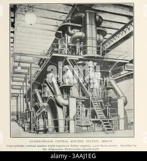 STATION ÉLECTRIQUE CENTRALE LUISENSTRASSE, BERLIN. Moteurs Sulzer tandem verticaux quatre cylindres à triple détente, d'une puissance de 3 300 chevaux. Installé par Allgemeine Elektricitats Gesellschaft. Tiré de l'article INGÉNIERIE DE VAPEUR ANGLAISE, AMÉRICAINE ET CONTINENTALE. Par Philip Dawson de The Engineering Magazine consacré au progrès industriel volume XXII 1901-1902 The Engineering Magazine Co Banque D'Images