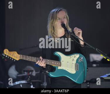 11 mai 2016 - Miami, Floride, États-Unis d'Amérique - MIAMI FL - 11 MAI : Londoner Amber bain de la Maison japonaise se produit au Bayfront Park Amphitheater le 11 mai 2016 à Miami, Floride....personnes : Londoner Amber bain. (Crédit image : © Storms Media Group/SMG via ZUMA Wire) Banque D'Images