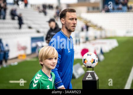 Odense, Danemark. 30 mars 2025. Nicolas Bürgy de Odense BK vu lors du match NordicBet Liga entre Odense BK et AC Horsens au Parc naturel Energy Park à Odense. Banque D'Images
