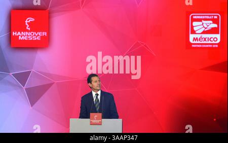 22 avril 2018 - Hanovre, ALLEMAGNE - le président mexicain Enrique Pena Nieto prononce un discours lors de l'ouverture de la Foire de Hanovre à Hanovre, Allemagne, dimanche 22 avril 2018. (Crédit image : © Prensa Internacional via ZUMA Wire) Banque D'Images