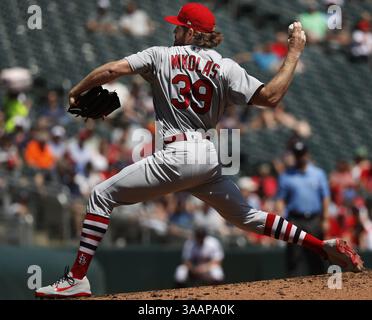 16 mai 2018 - Minneapolis, Minnesota, États-Unis - le lanceur des Cardinals Miles Mikolas (39) affronte les Twins du Minnesota au Target Field le 16 mai 2018 à Minneapolis, Minnesota. Les Cardinaux ont gagné, 7-5. (Crédit image : © Richard Tsong-Taatarii/TNS via ZUMA Wire) Banque D'Images