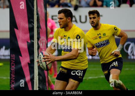 7 avril 2018 - Paris, France - Clermont Wing REMY GROSSO en action lors du championnat de France de rugby match du Top 14 entre le stade Francais et Clermont au stade Jean Bouin à Paris - France..le stade Francais a gagné 50-13 (crédit image : © Pierre Stevenin via ZUMA Wire) Banque D'Images
