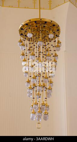 Détail du lustre, Art Nouveau Kirche am Steinhof, 1907, aussi appelé l'église de nouveaux Leopold, Vienne, Autriche Banque D'Images