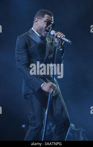 29 novembre 2016 - Miami Beach, Floride, États-Unis d'Amérique - MIAMI, FL - NOVEMBRE 29 : Maxwell se produit à l'AmericanAirlines Arena le 29 novembre 2016 à Miami en Floride....personnes : Maxwell. (Crédit image : © Storms Media Group/SMG via ZUMA Wire) Banque D'Images