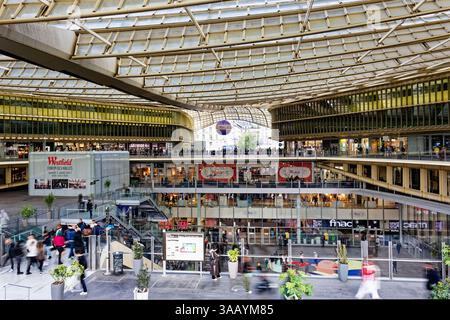 France, Paris, Westfield Forum des Halles, centre commercial Banque D'Images
