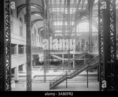 20 décembre 2017 - Track Level and Concourses, Pennsylvania Station, New York City, New York, États-Unis, Detroit Publishing Company, 1910 (crédit image : © Circa images/Glasshouse via ZUMA Wire) Banque D'Images