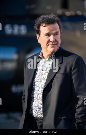 LONDRES, ANGLETERRE - 1er AVRIL : Douglas Hodge assiste à la photocall londonienne pour le 'G20' à Trafalgar Square le 1er avril 2025 à Londres, Angleterre. (Photo de LounisPhotography / Alamy News) Banque D'Images