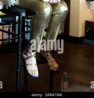 BAL HARBOUR, FL- FÉVRIER 24 : Martha Stewart's Vegetables : Inspired Recipes and Tips for Choice, Cooking, and Enjoy the Fresh Seasonal Flavors' signature de livre à Books and Books le 24 février 2017 à Bal Harbour, Floride... personnes : Martha Stewart. (Crédit image : © SMG via ZUMA Wire) Banque D'Images