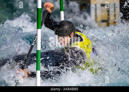 Londres, Royaume-Uni. 29 mars 2025. Action lors de la sélection GB de slalom de canoë 2025 au Lee Valley White Water Centre, Londres, Royaume-Uni le 29 mars 2025. Photo de Phil Hutchinson. Utilisation éditoriale uniquement, licence requise pour une utilisation commerciale. Aucune utilisation dans les Paris, les jeux ou les publications d'un club/ligue/joueur. Crédit : UK Sports pics Ltd/Alamy Live News Banque D'Images